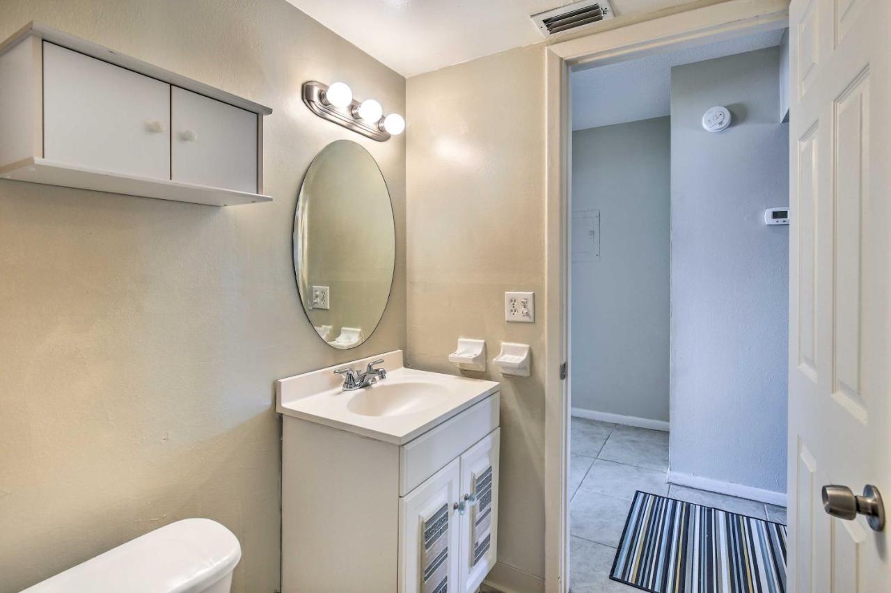 St Pete Condo With Heated Pool - Less Than 1 Mi To Beach! Сейнт Пийт Бийч Екстериор снимка