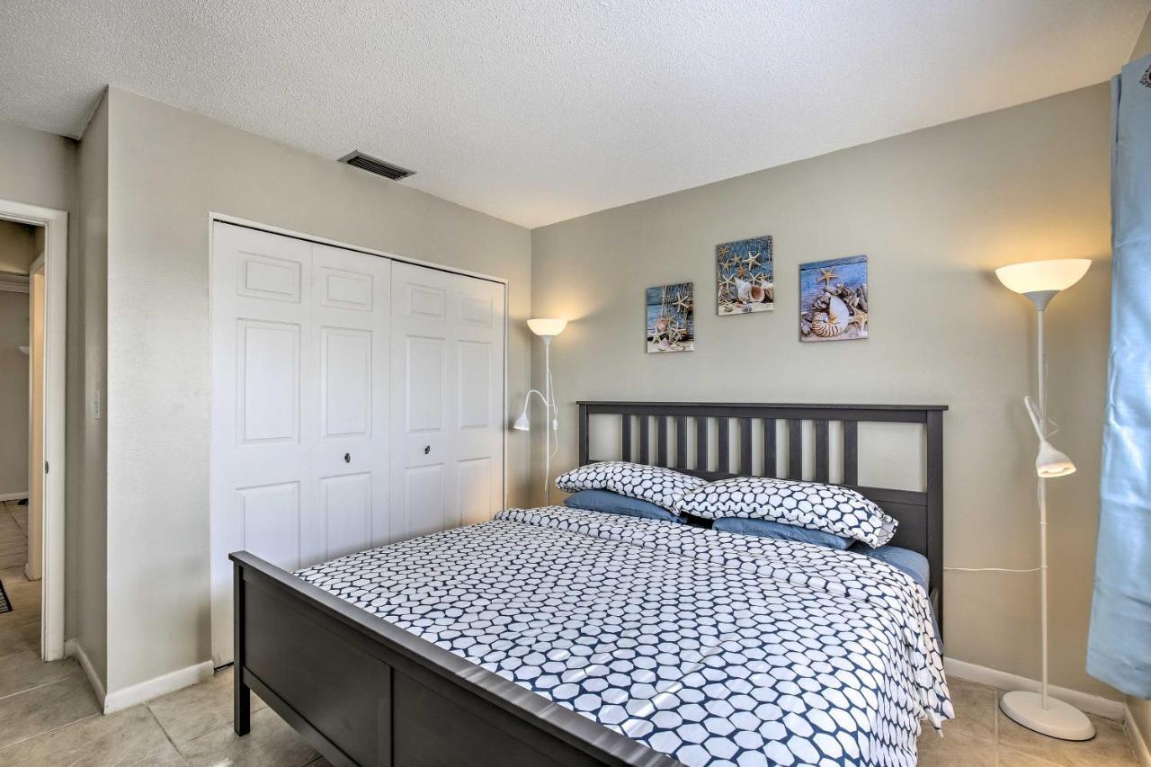 St Pete Condo With Heated Pool - Less Than 1 Mi To Beach! Сейнт Пийт Бийч Екстериор снимка